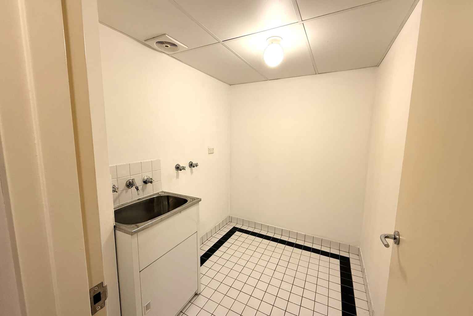 39/18 Cecilia Street Marrickville