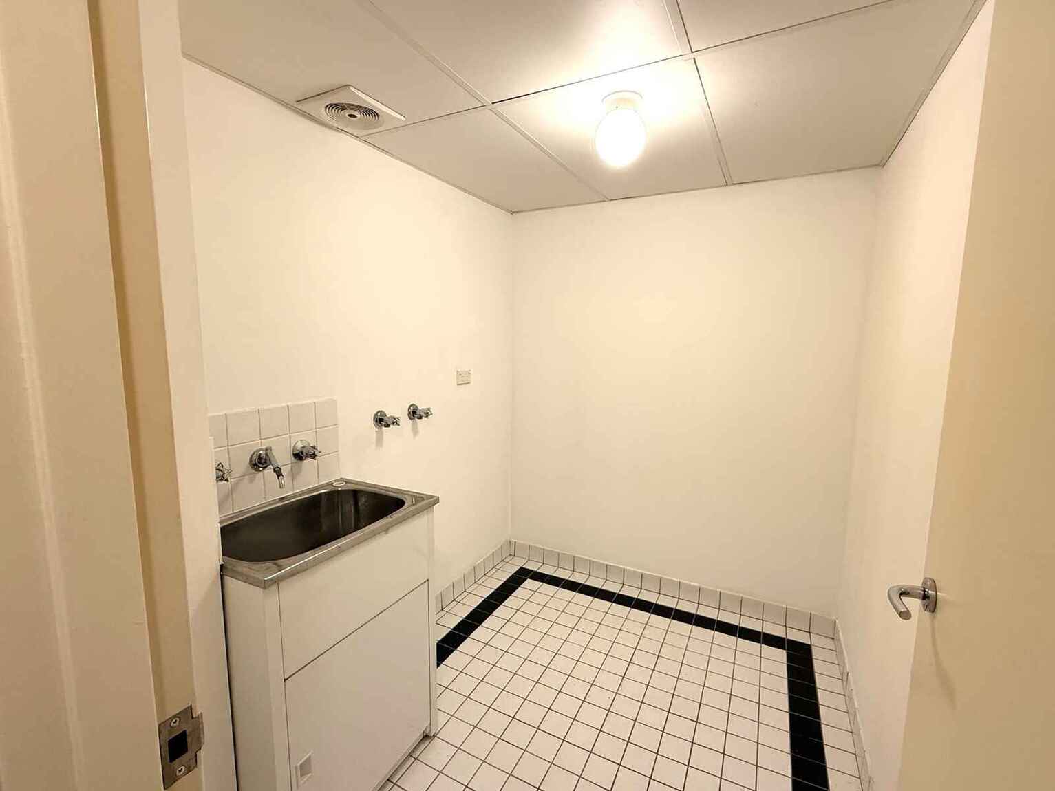 39/18 Cecilia Street Marrickville