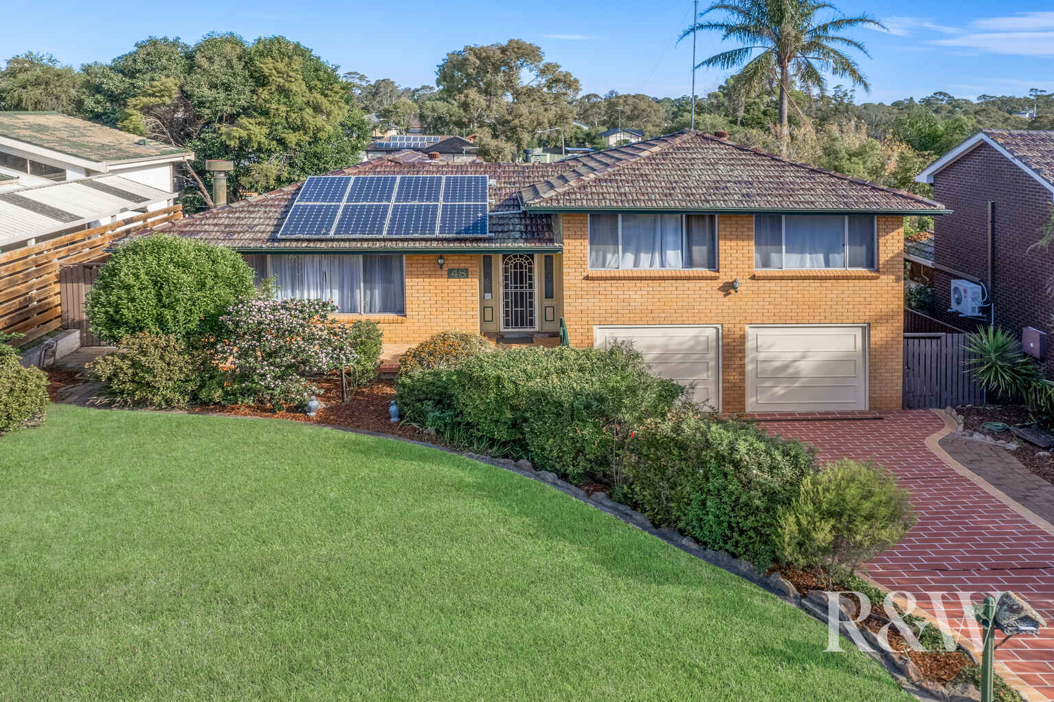48 ATHEL TREE CRESCENT Bradbury