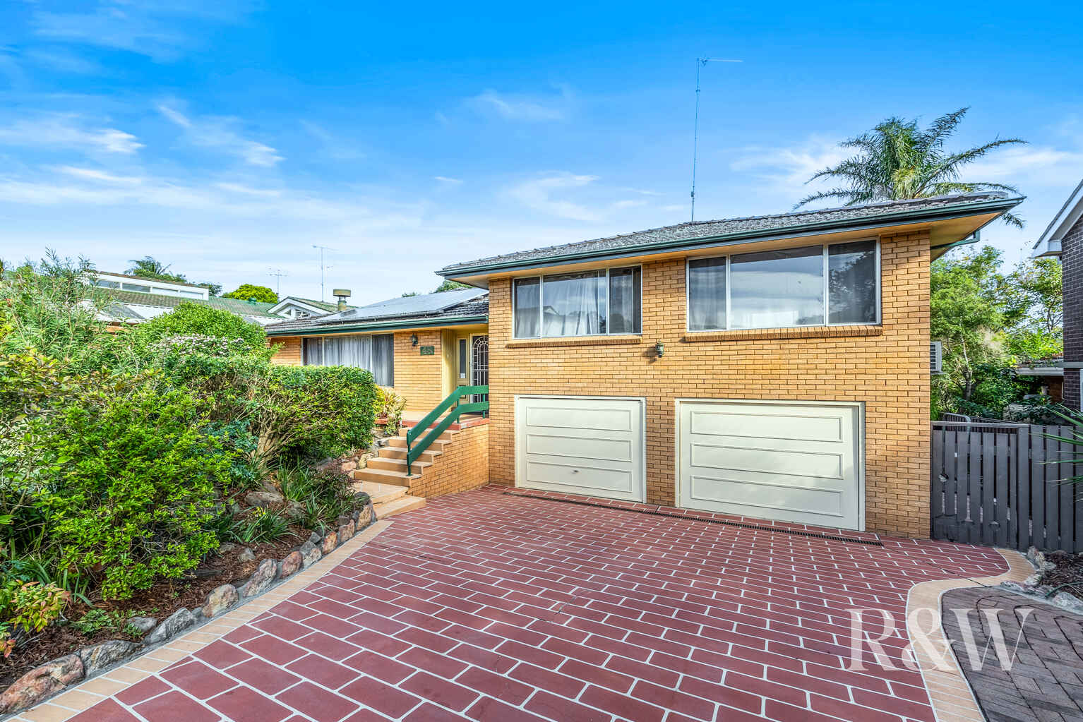 48 ATHEL TREE CRESCENT Bradbury