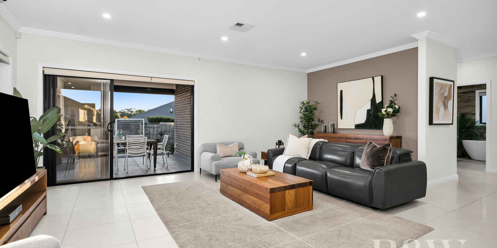 18 GOVERNOR DRIVE Harrington Park