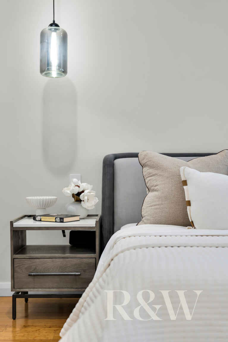 18 GOVERNOR DRIVE Harrington Park