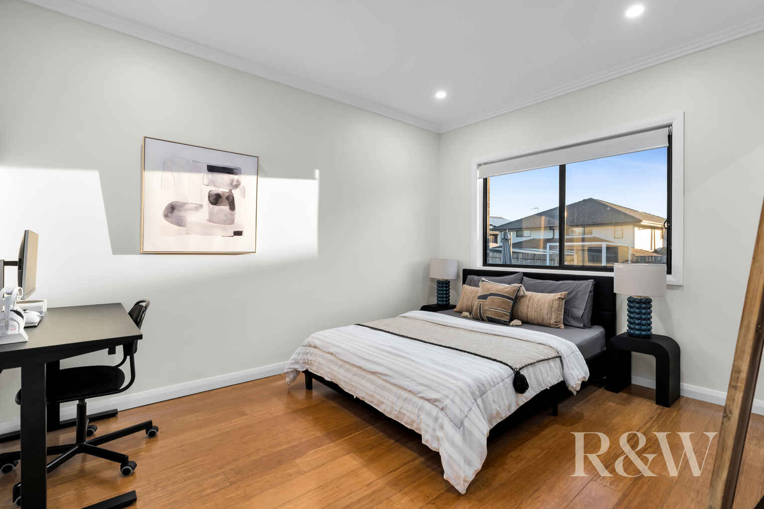 18 GOVERNOR DRIVE Harrington Park