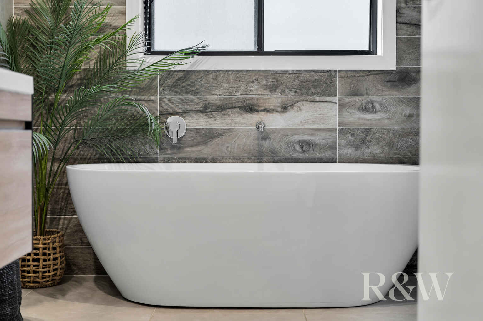 18 GOVERNOR DRIVE Harrington Park