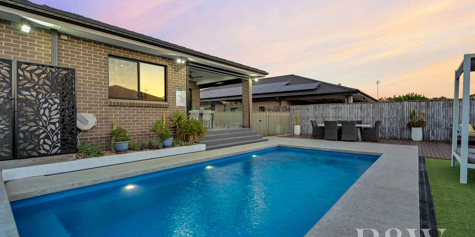 18 GOVERNOR DRIVE Harrington Park