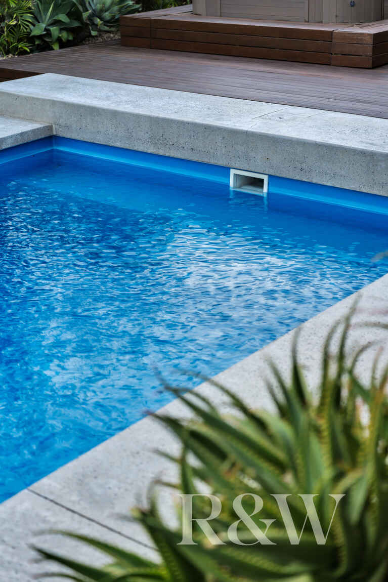 18 GOVERNOR DRIVE Harrington Park