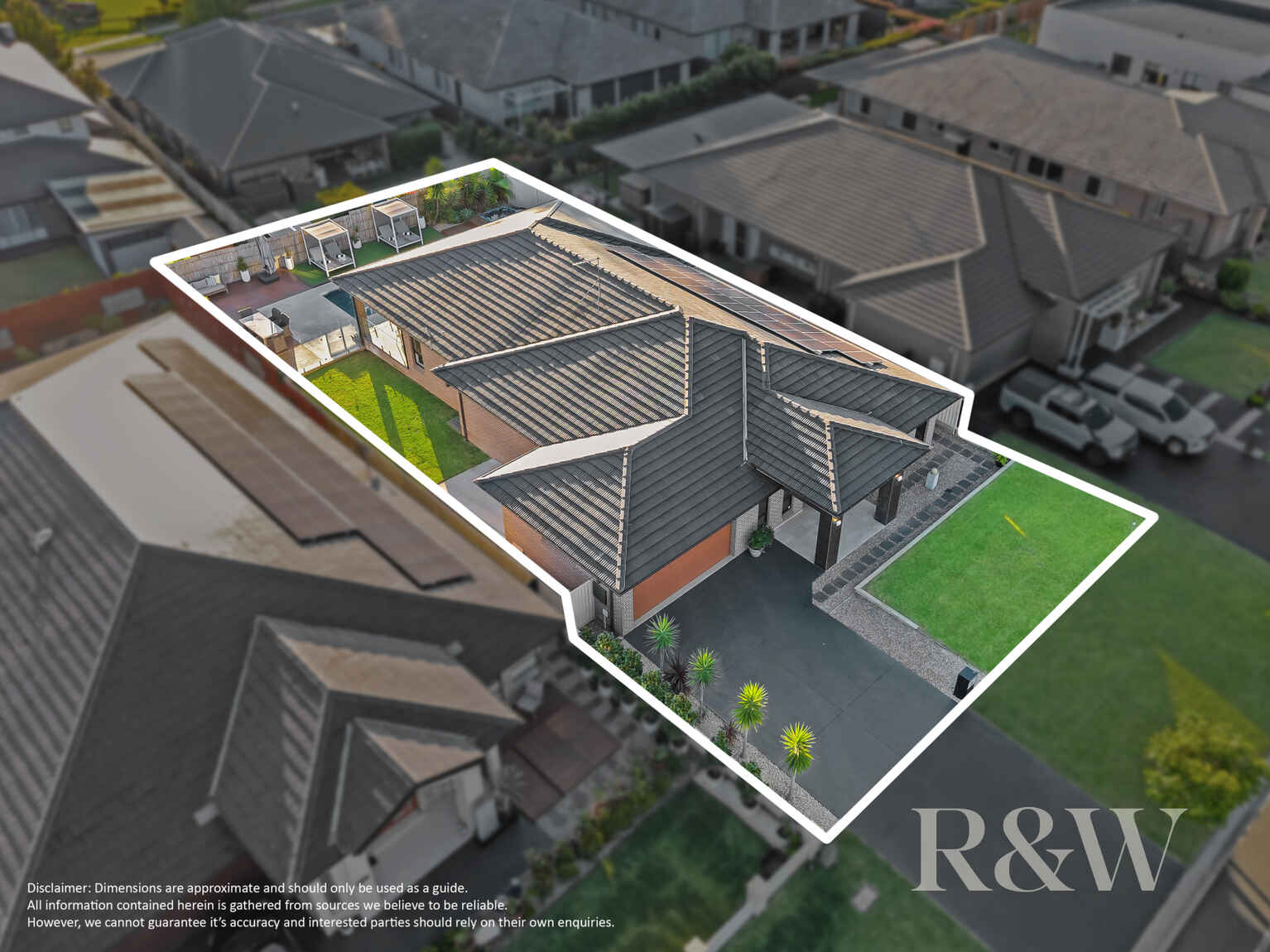 18 GOVERNOR DRIVE Harrington Park