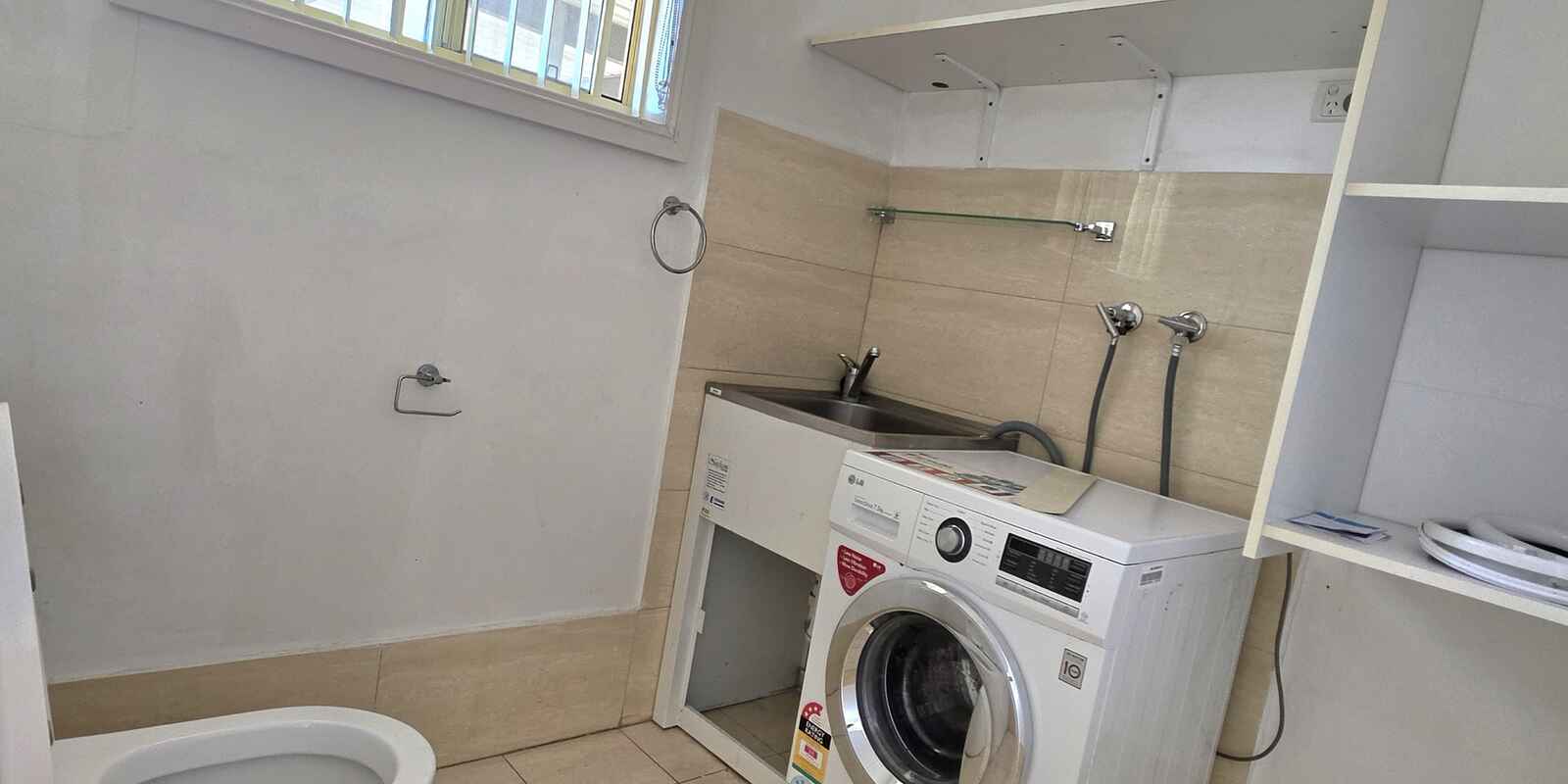 393 Cabramatta Road West Cabramatta