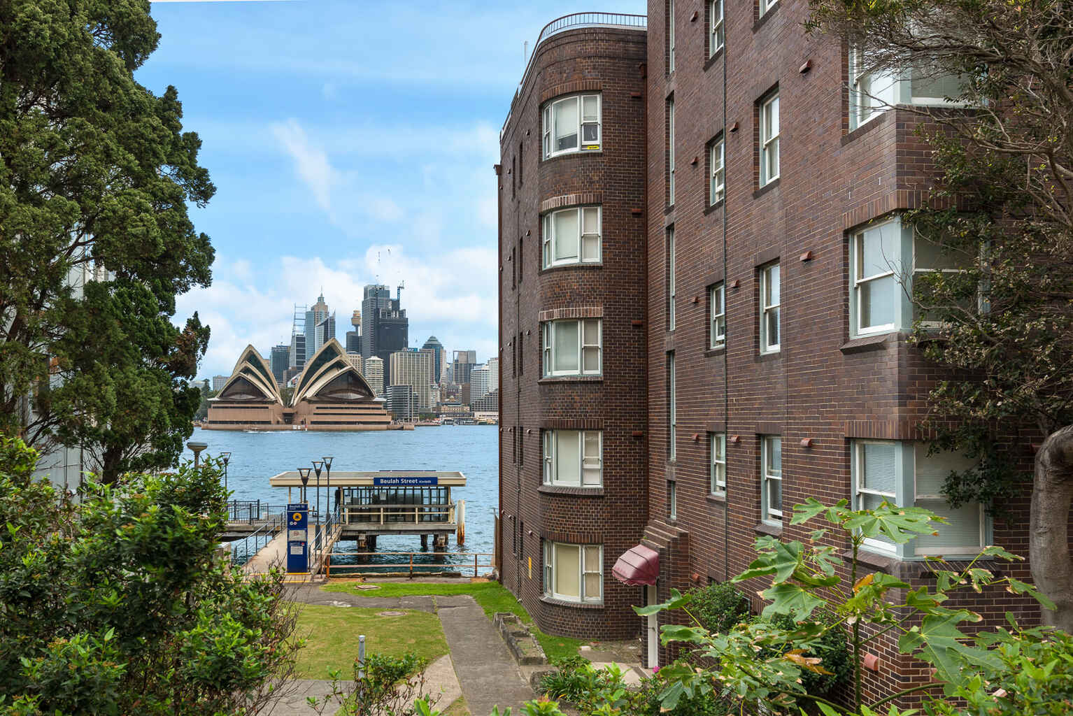 15/21 Waruda Street Kirribilli
