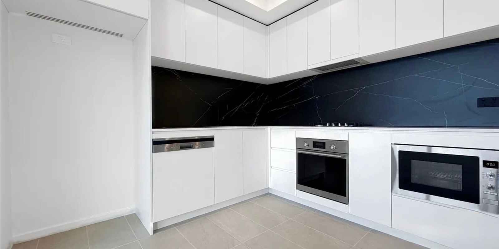 506/2B Appleroth Street Melrose Park