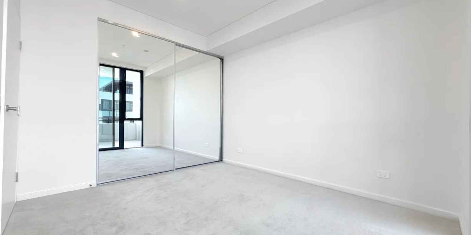 506/2B Appleroth Street Melrose Park