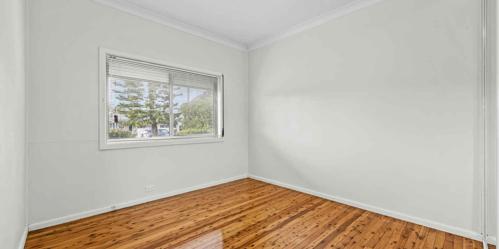 30 DARWIN ROAD Campbelltown