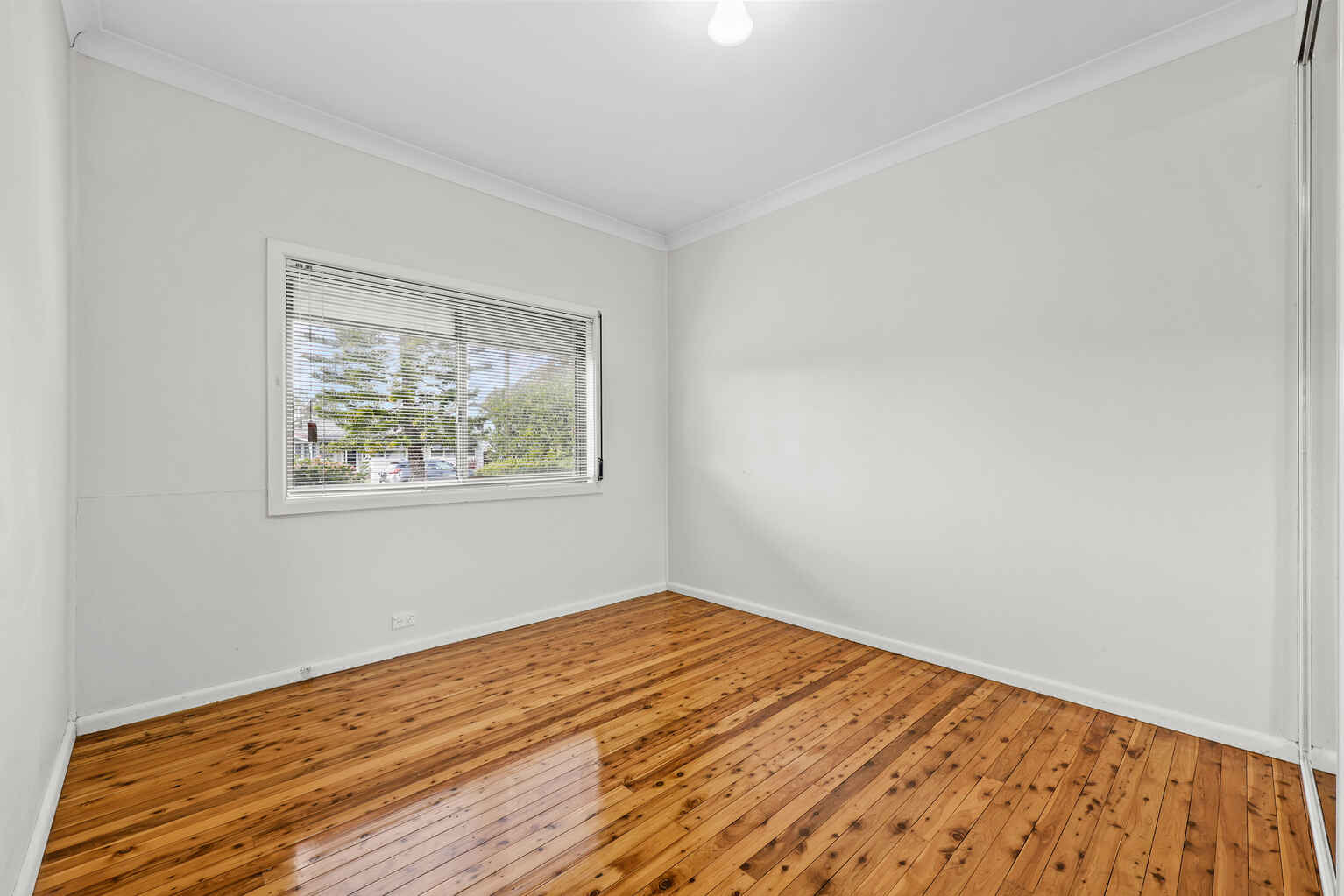 30 DARWIN ROAD Campbelltown