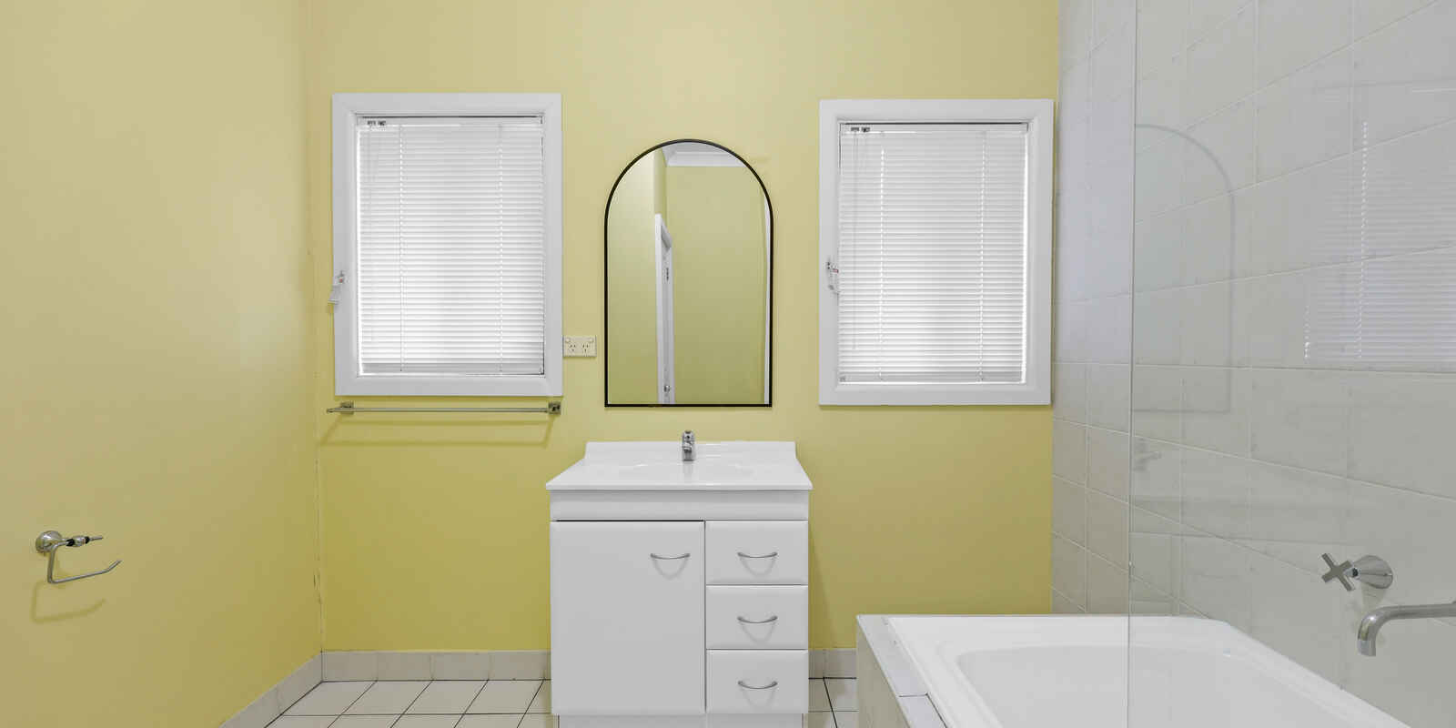 30 DARWIN ROAD Campbelltown