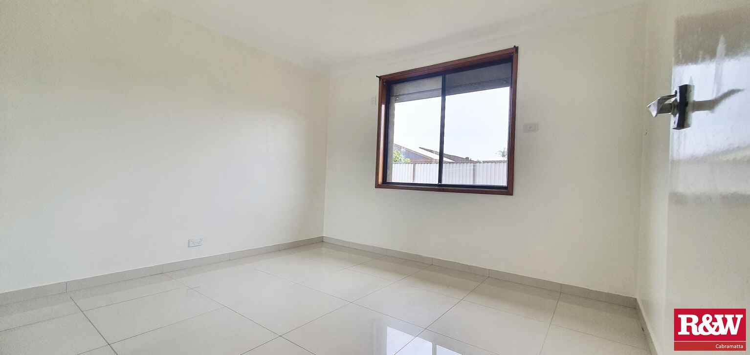 2 Hook Place Wakeley