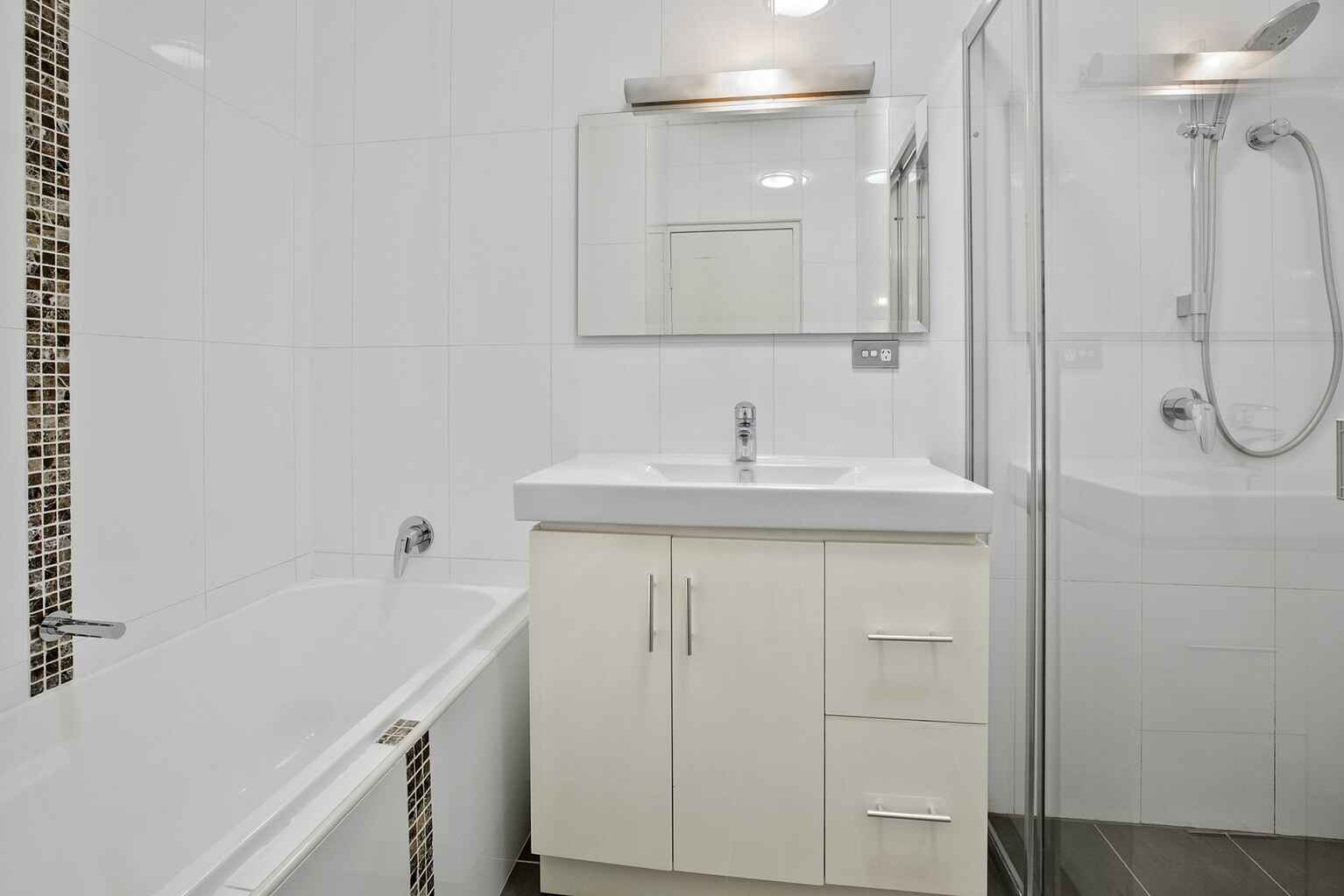 31/6-22 High Street Mascot