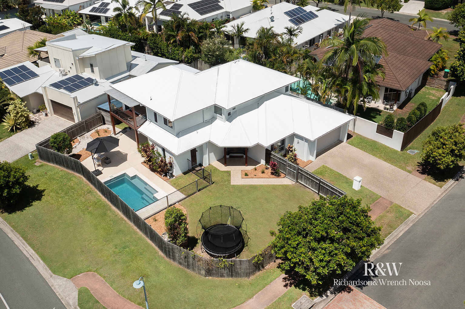 1 Crestview Drive Peregian Springs