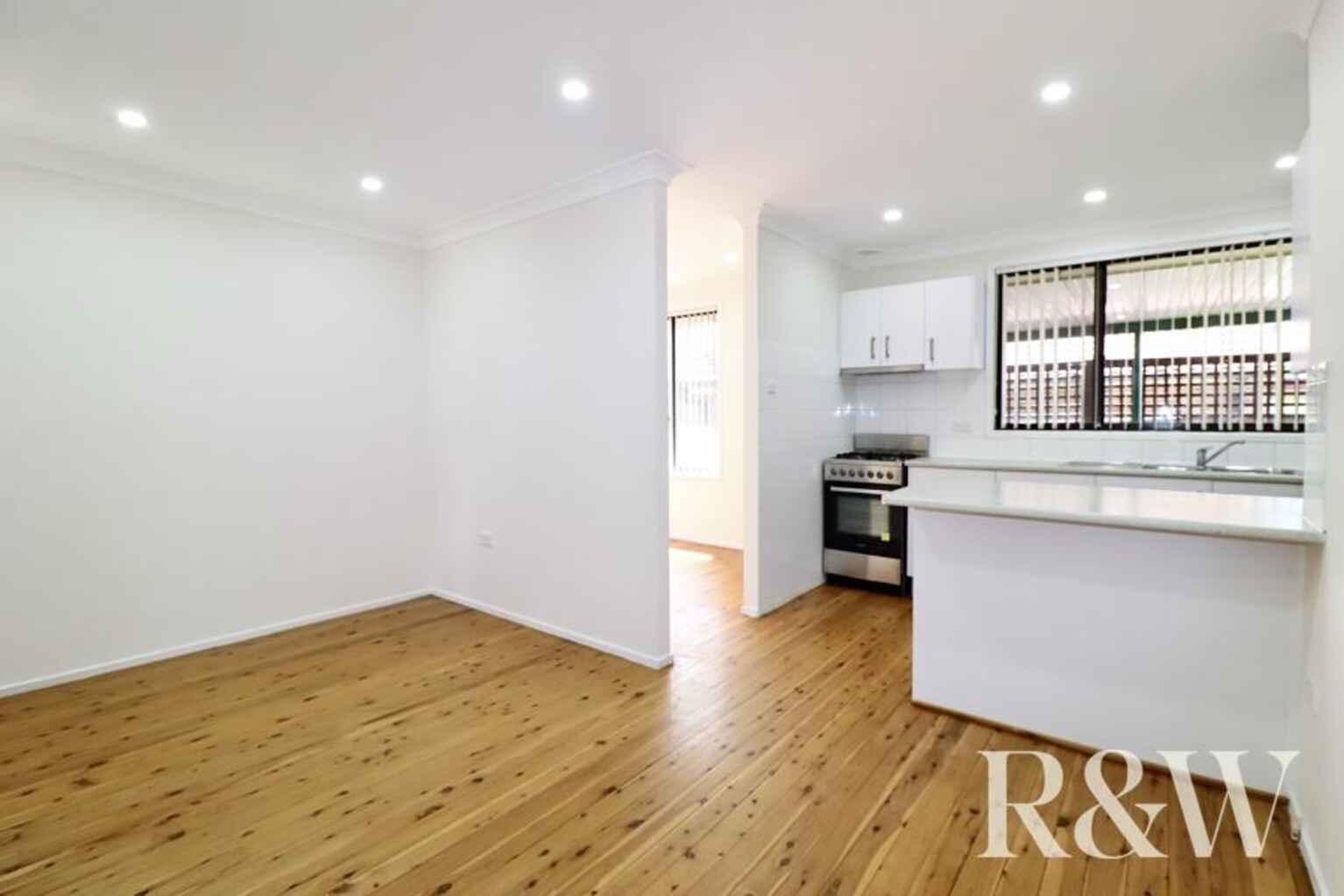 8 Timesweep Drive St Clair