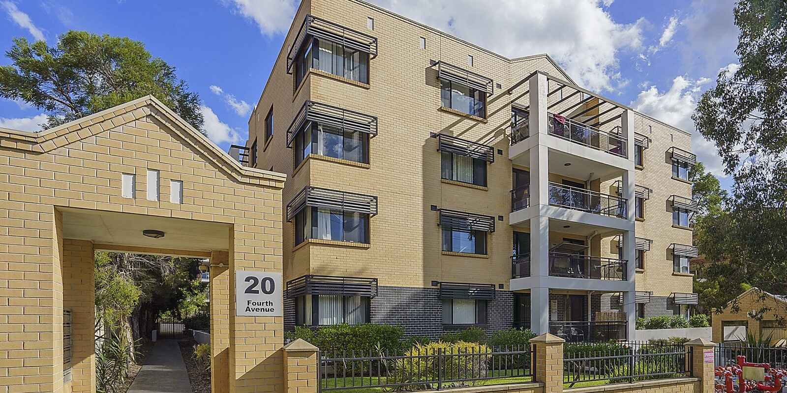 12/20-22 Fourth Avenue Blacktown