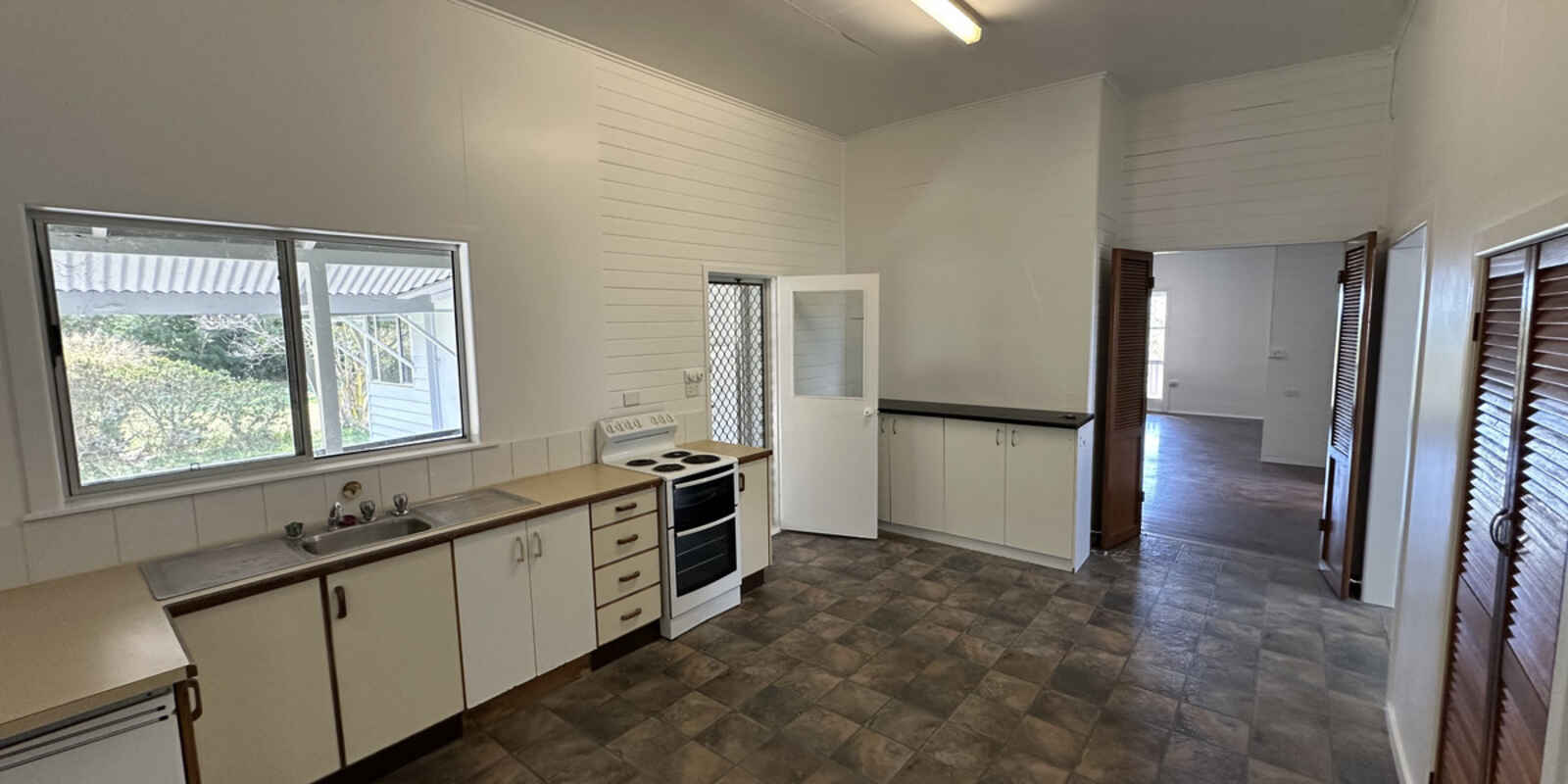 162 Plantation Road Avondale