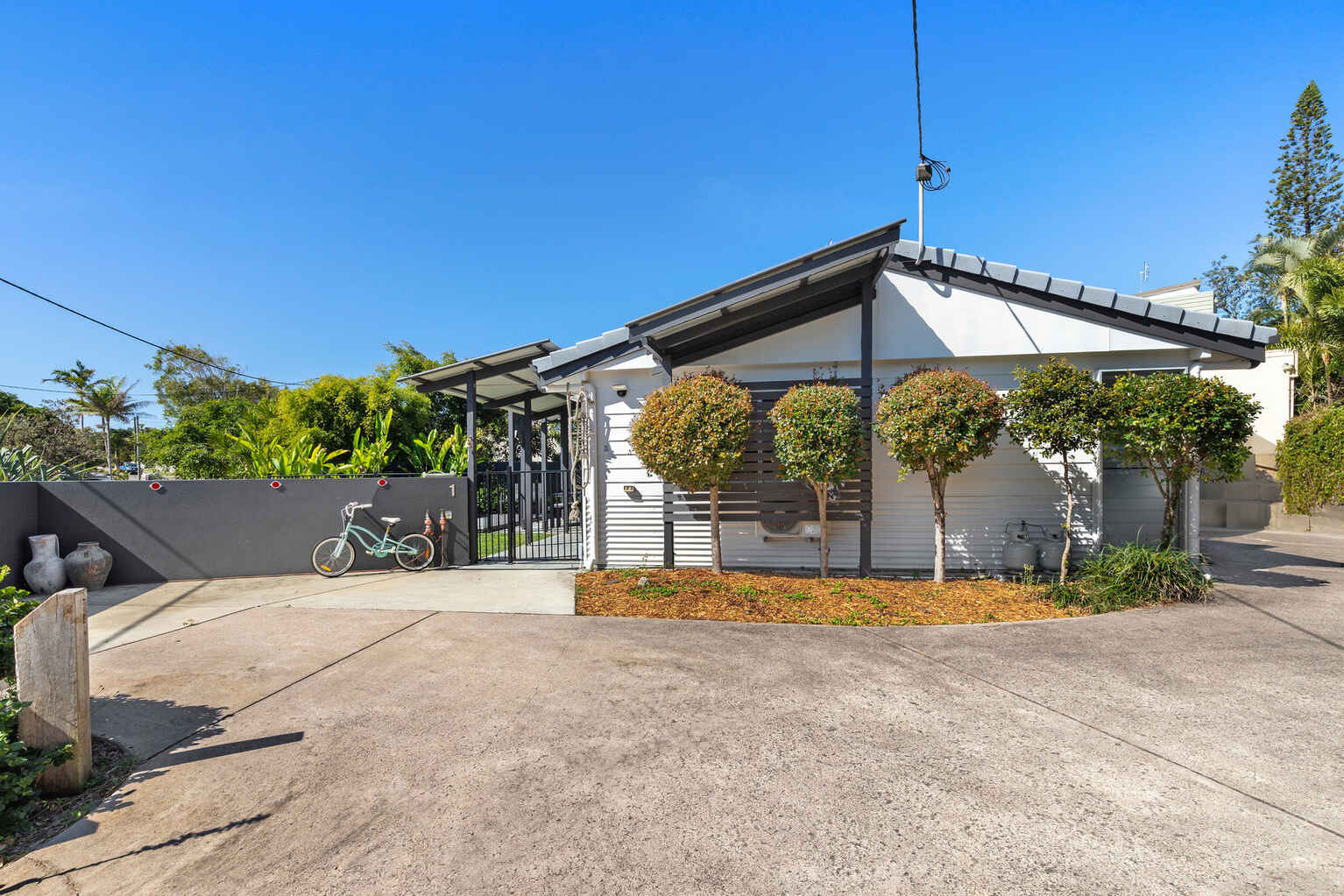 1/33 Yinneburra Street Yaroomba