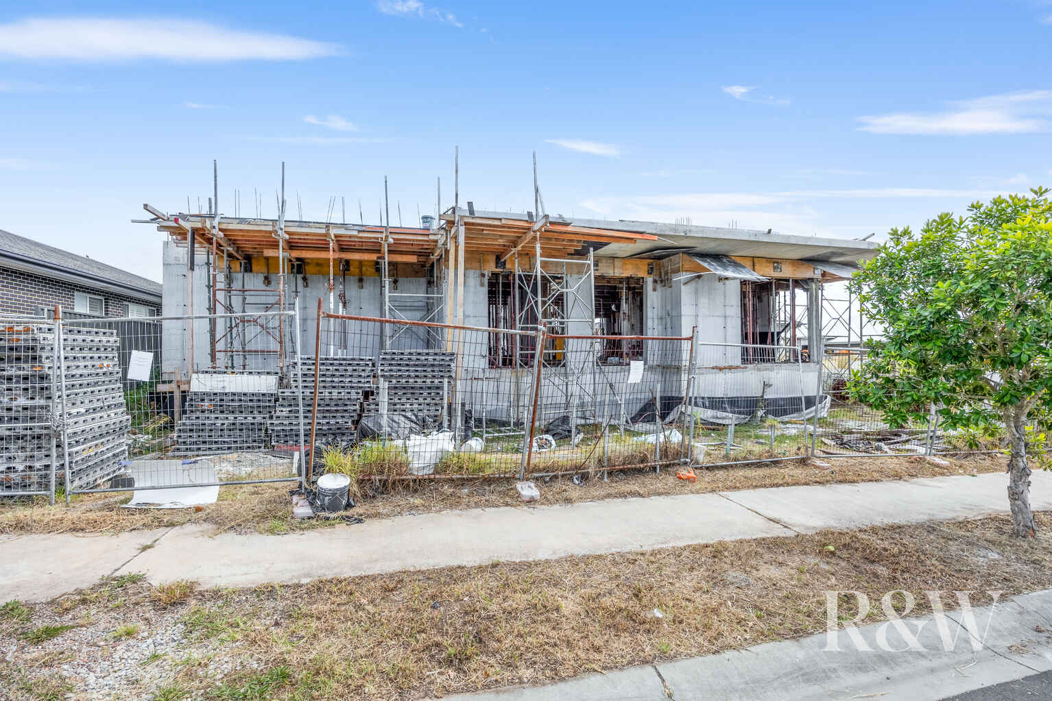 18 CARROLL STREET Oran Park