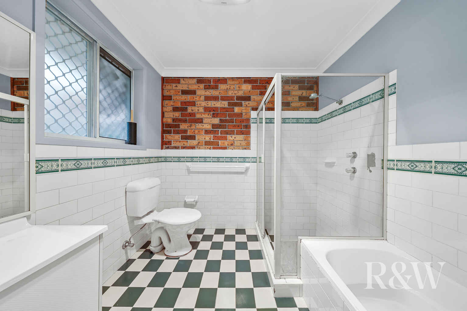13/37 RUDD ROAD Leumeah
