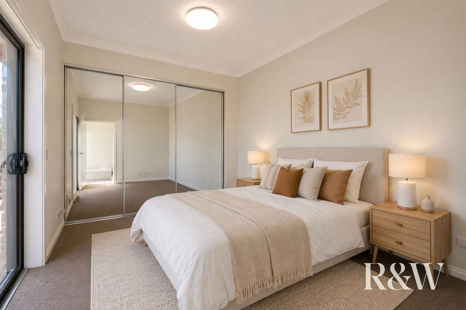 14/125 MEMORIAL AVENUE Liverpool