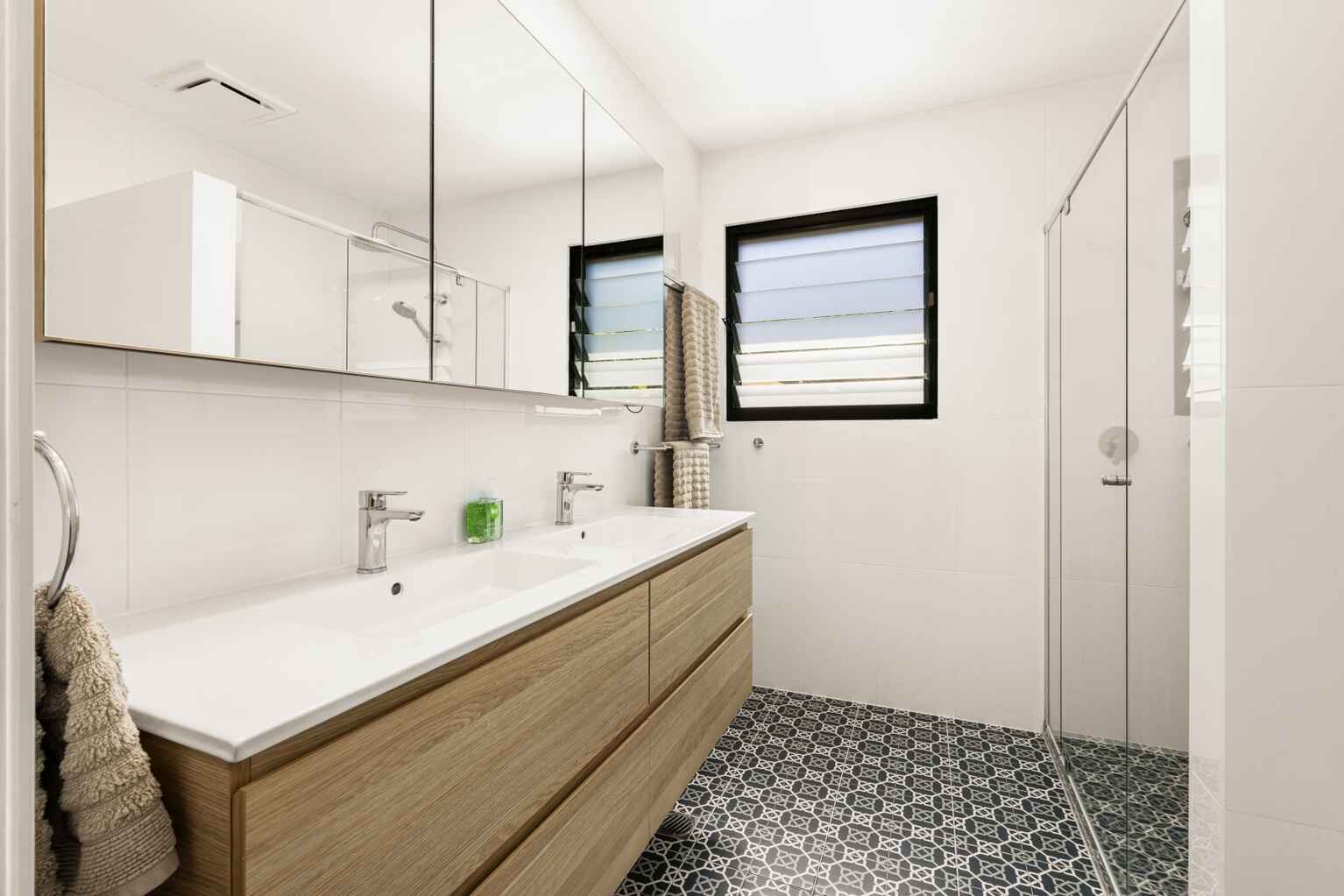 10 Joy Court Mount Coolum