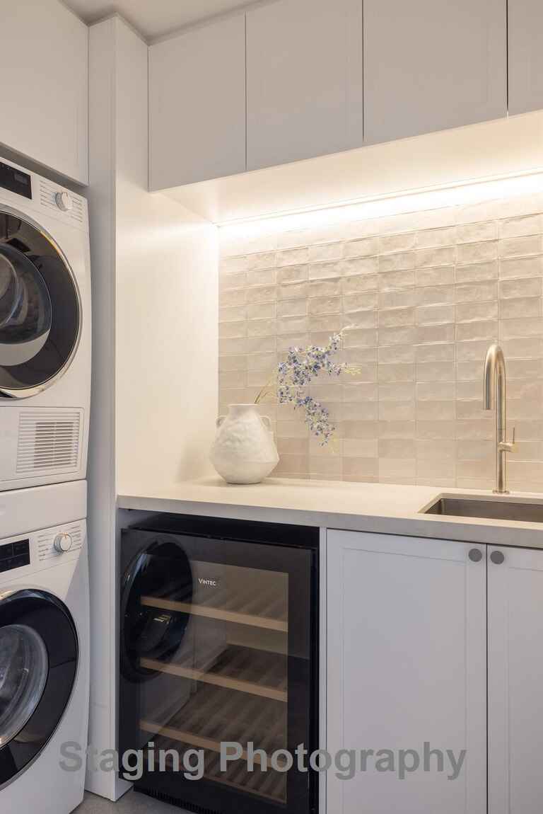 17/33 Moruben Road Mosman