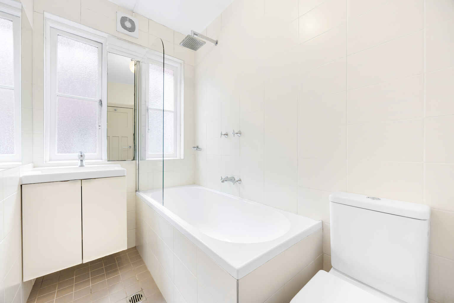 8/17 Penkivil Street Bondi