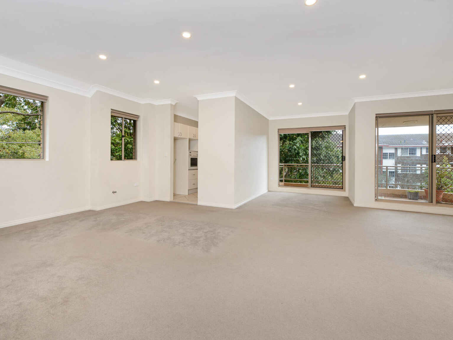19/11-13 Whitton Road Chatswood