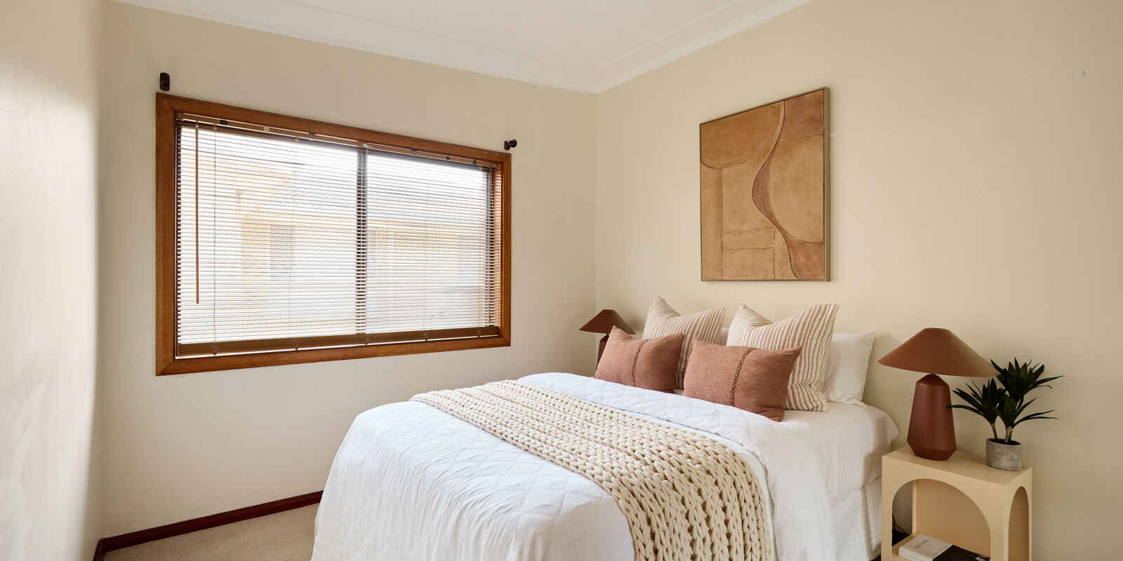 284 Tuggerawong Road Tuggerawong