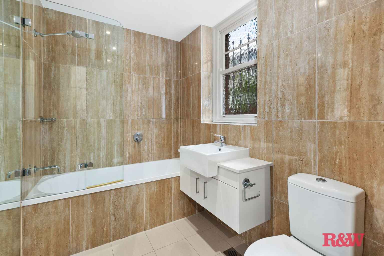 2/164 Glebe Point Road Glebe