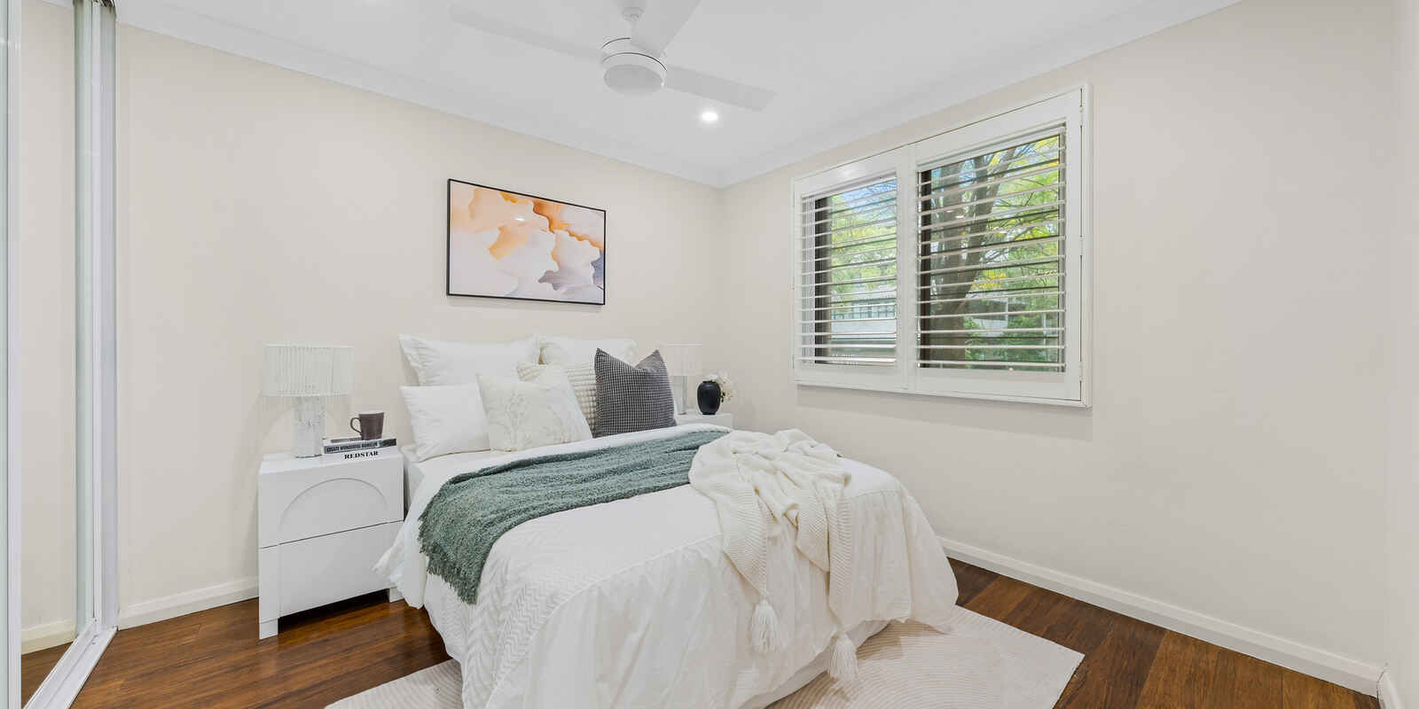 5/2 Kensington Mews Waterloo