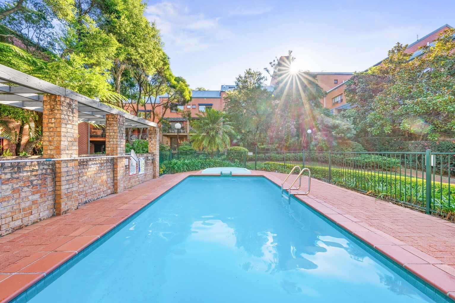 5/2 Kensington Mews Waterloo