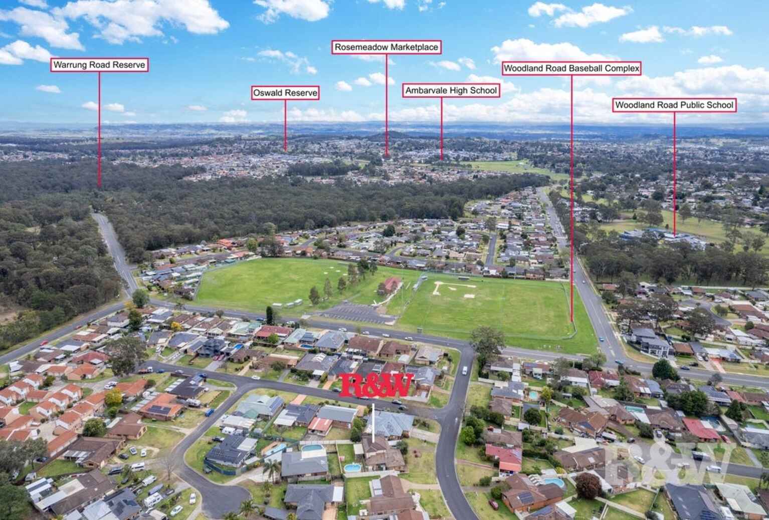 8 Larapinta Crescent St Helens Park