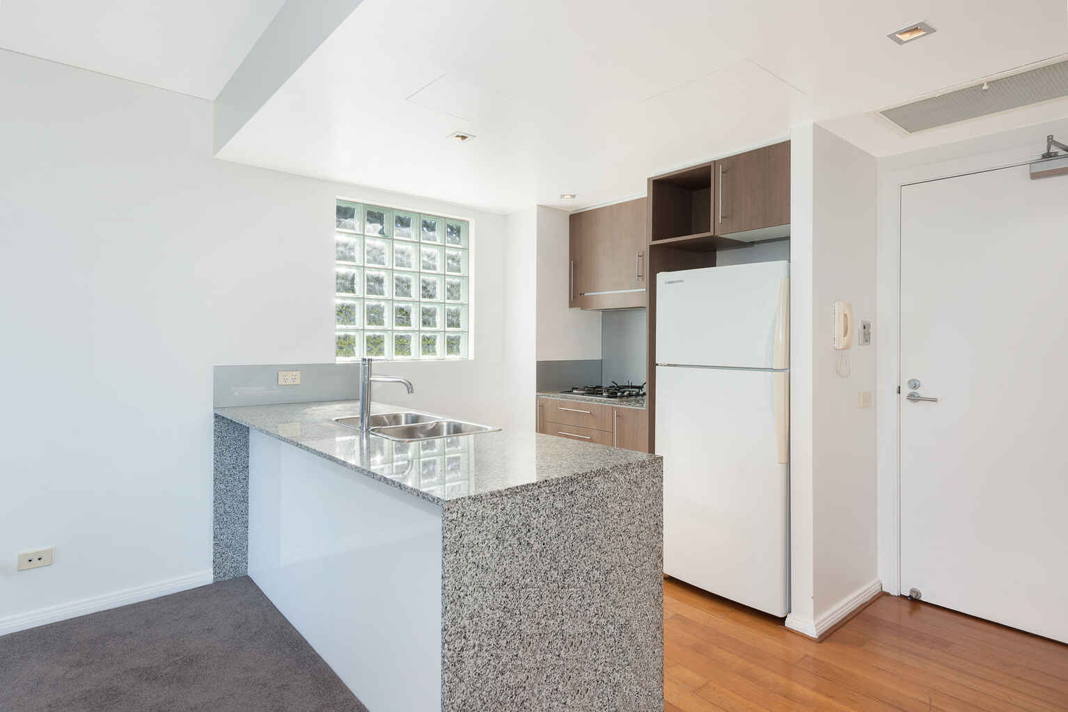 411/88 Berry Street North Sydney