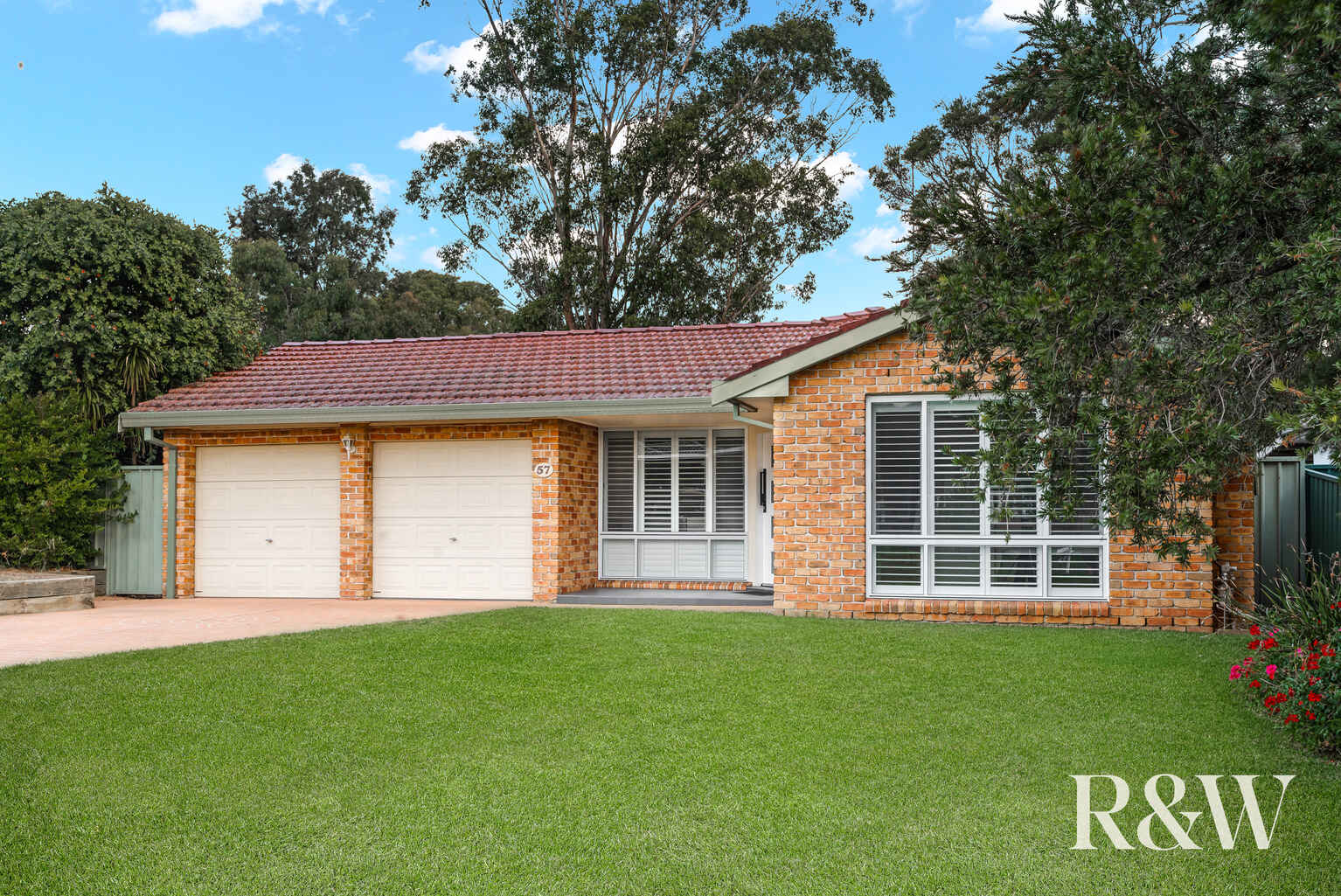 57 Kunipipi Street St Clair