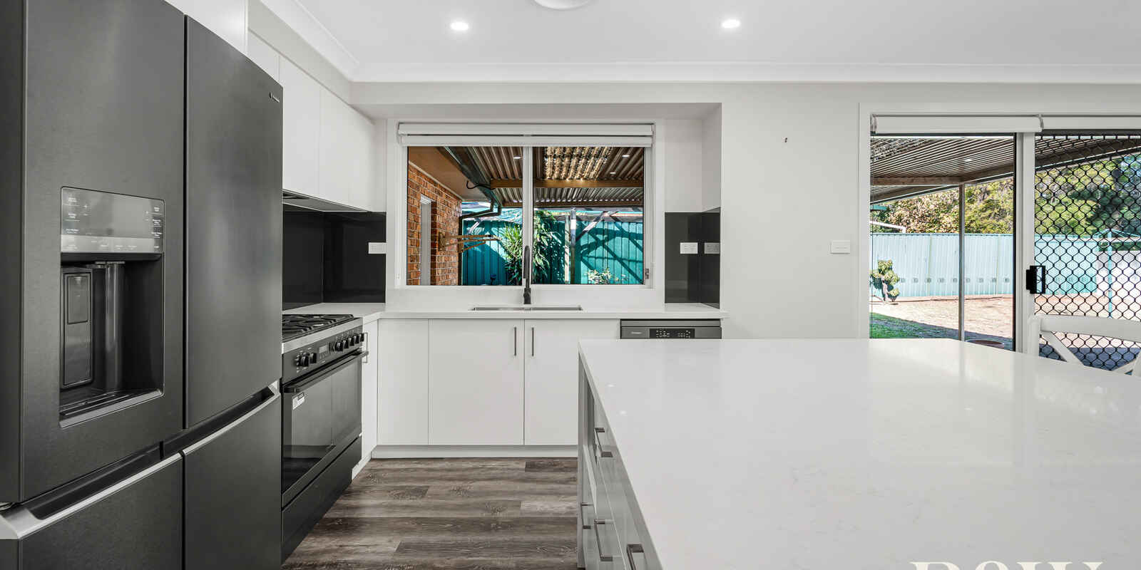57 Kunipipi Street St Clair