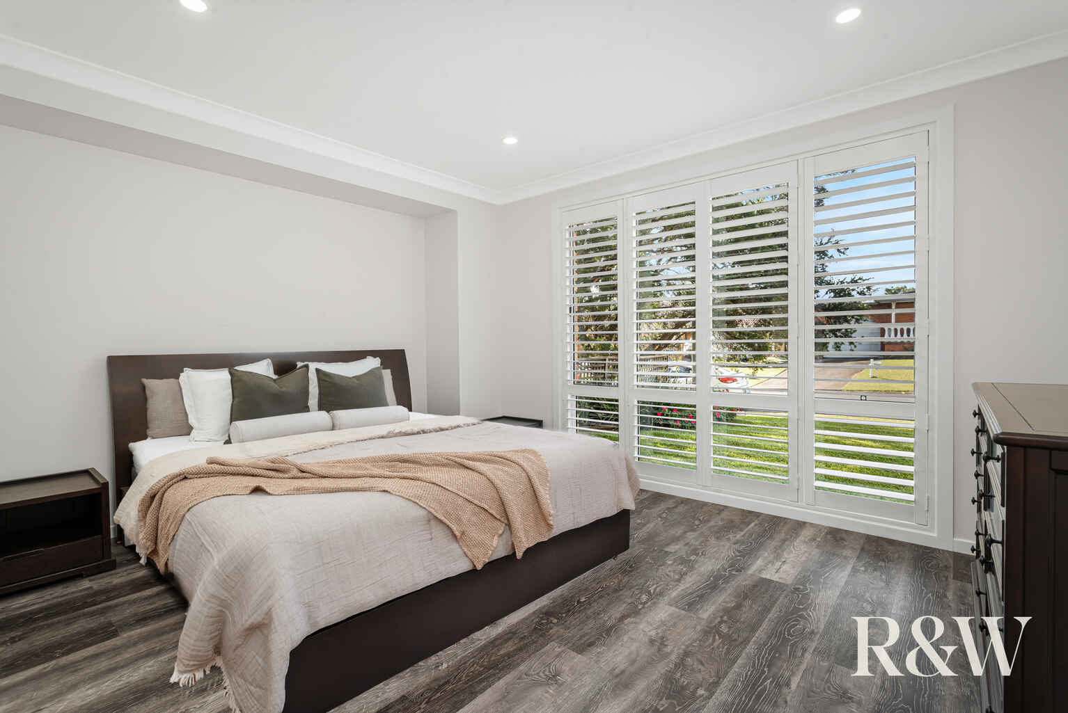 57 Kunipipi Street St Clair