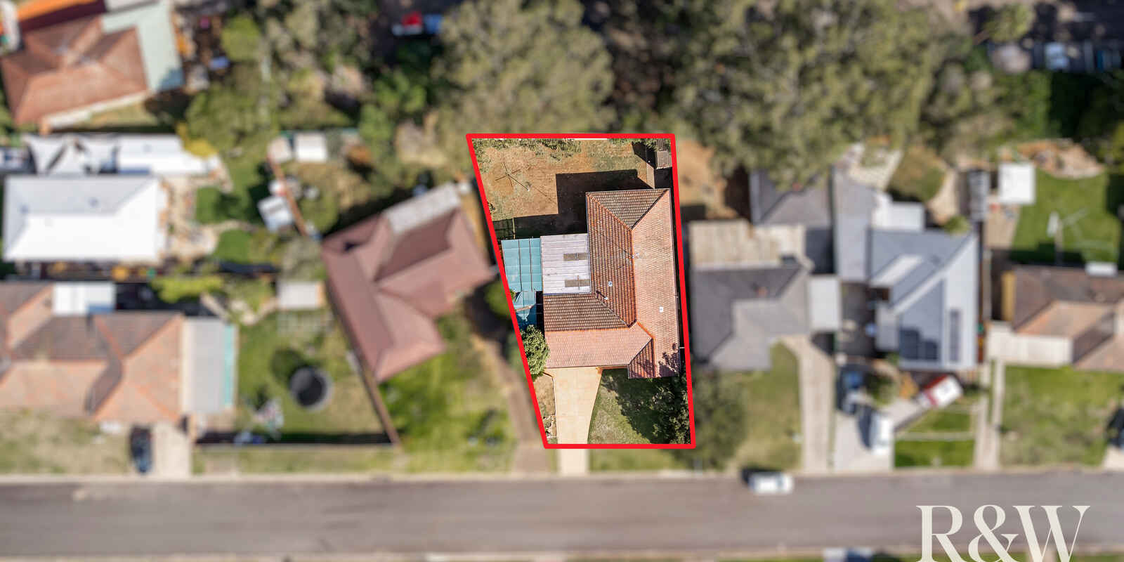 57 Kunipipi Street St Clair