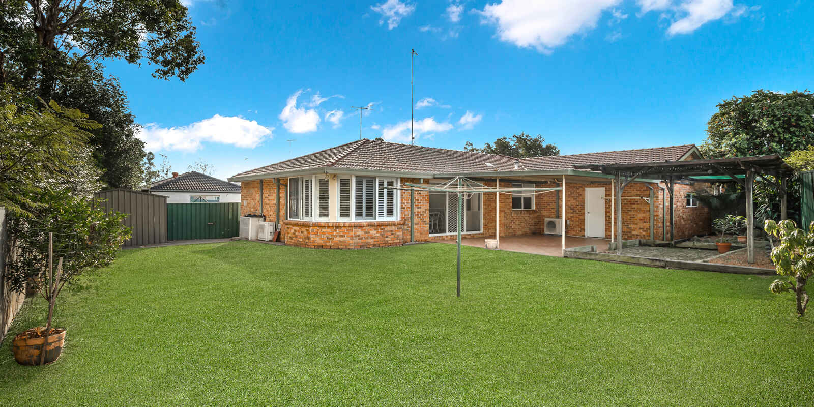 57 Kunipipi Street St Clair