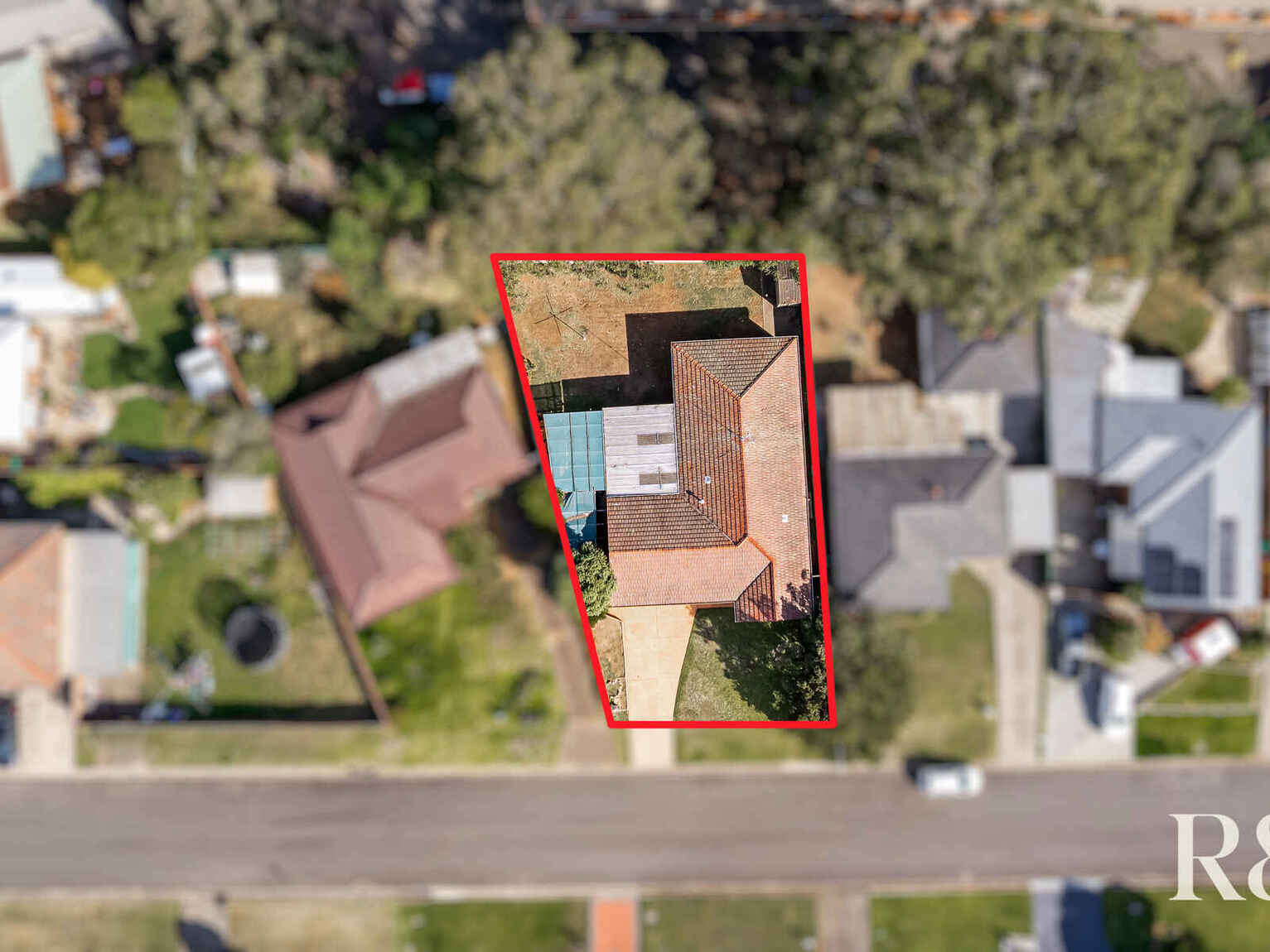 57 Kunipipi Street St Clair