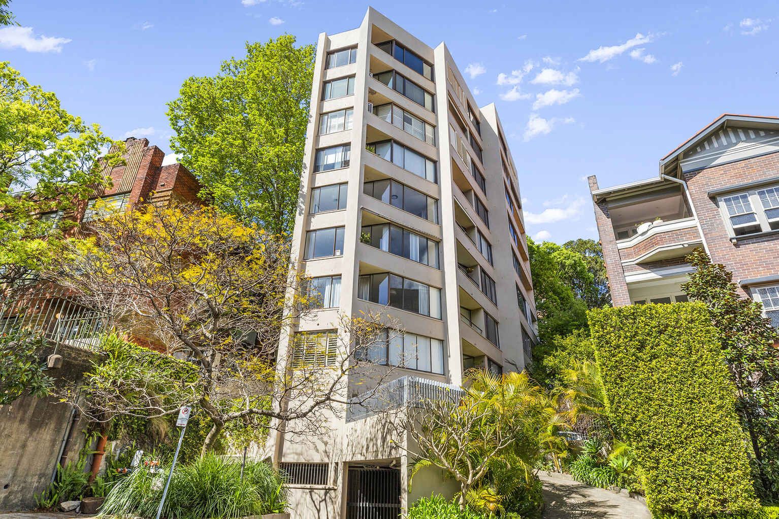 13/3-5 St Neot Ave  Potts Point