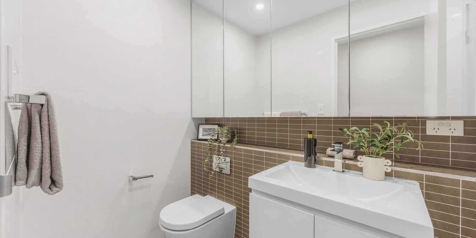 201/10 Gertrude Street Wolli Creek