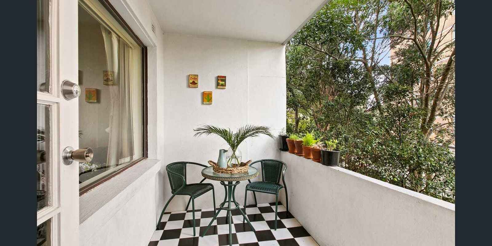 2/218 Ben Boyd Road  Cremorne