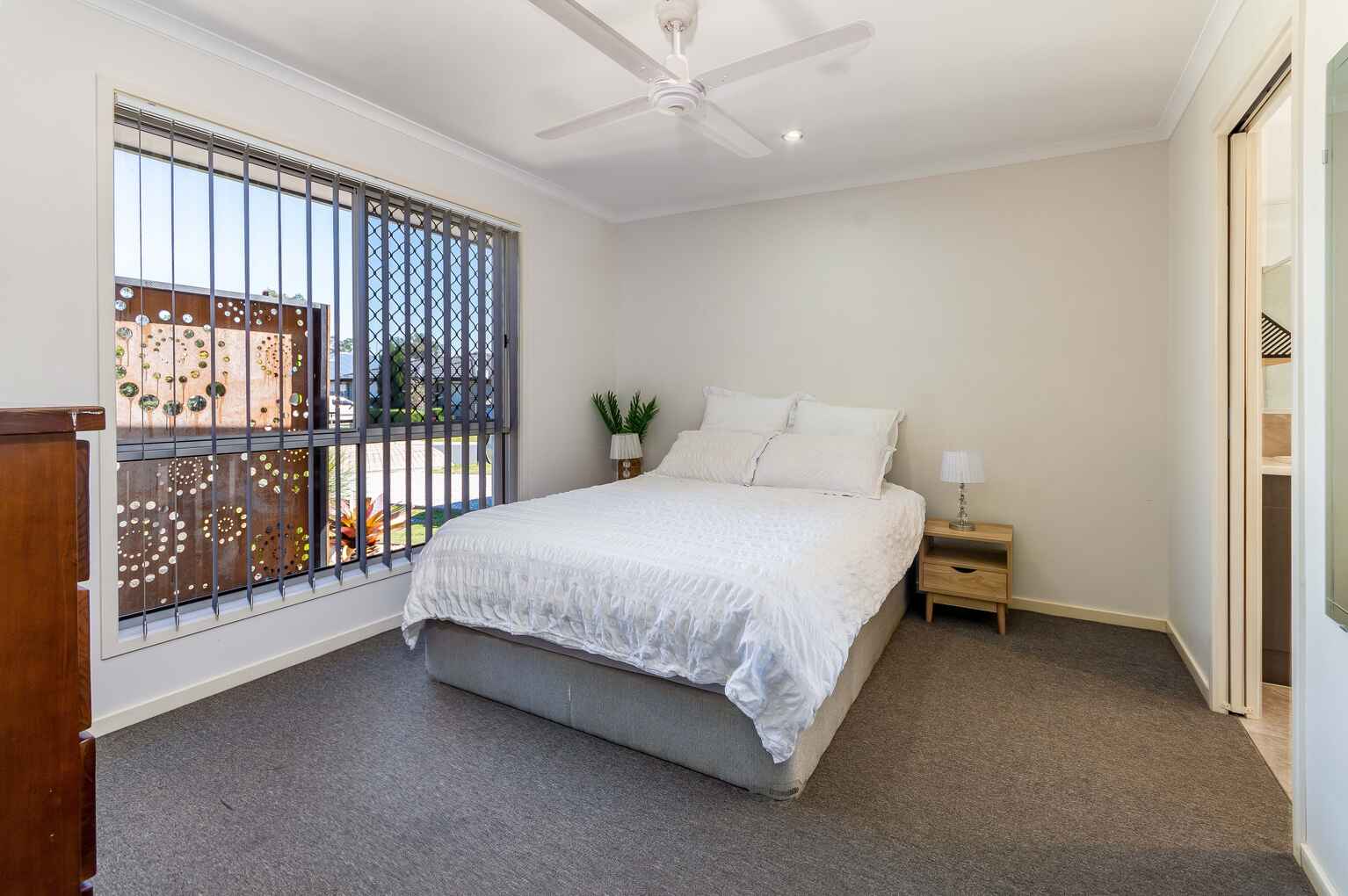 82 Bluestar Circuit Caboolture