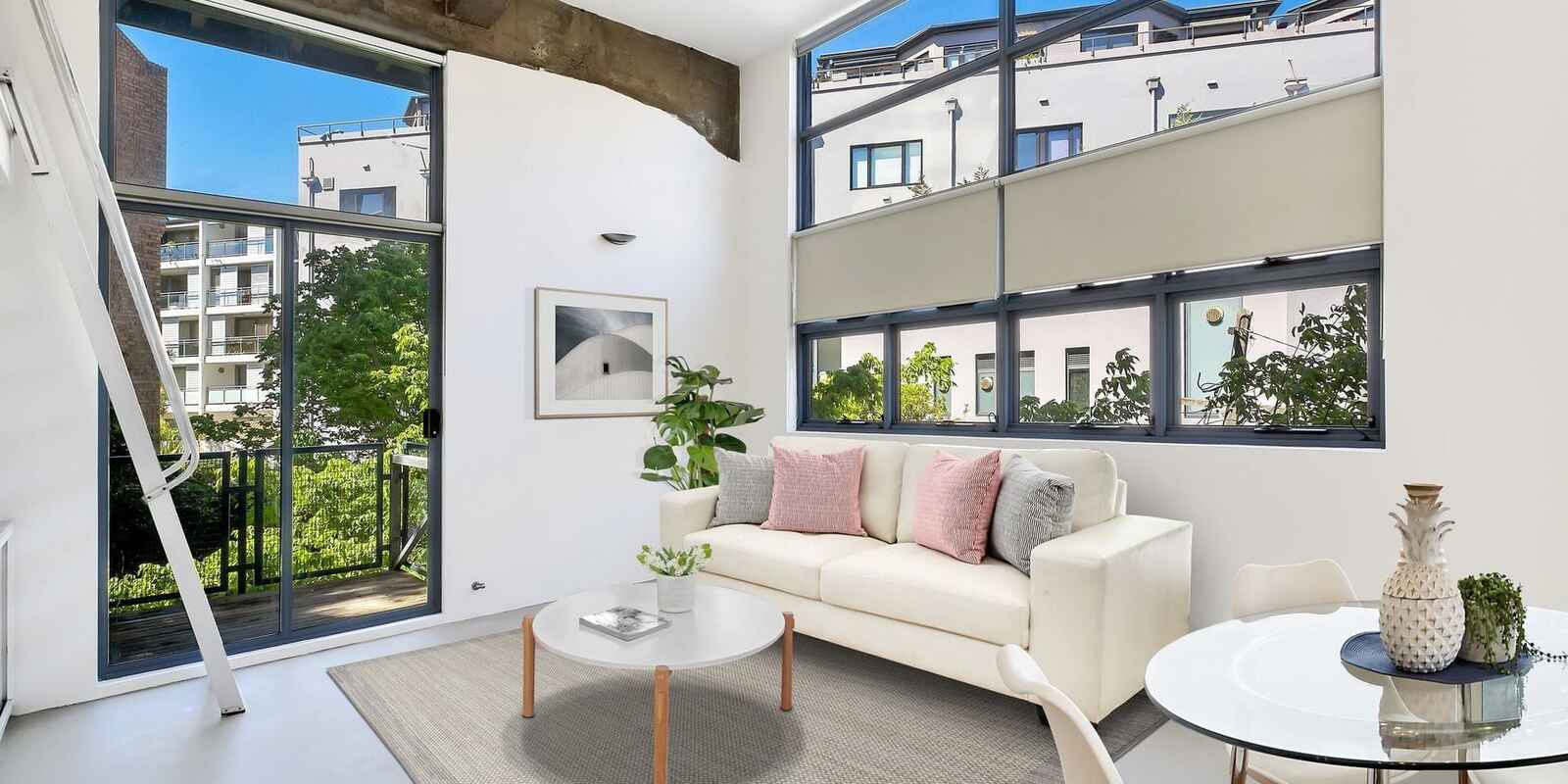 18/15-27 Hutchinson Street Surry Hills