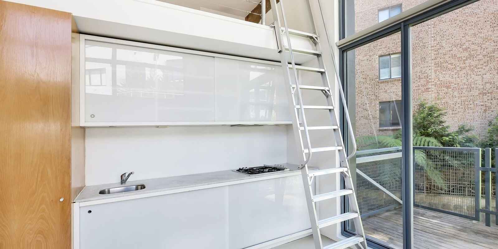 18/15-27 Hutchinson Street Surry Hills